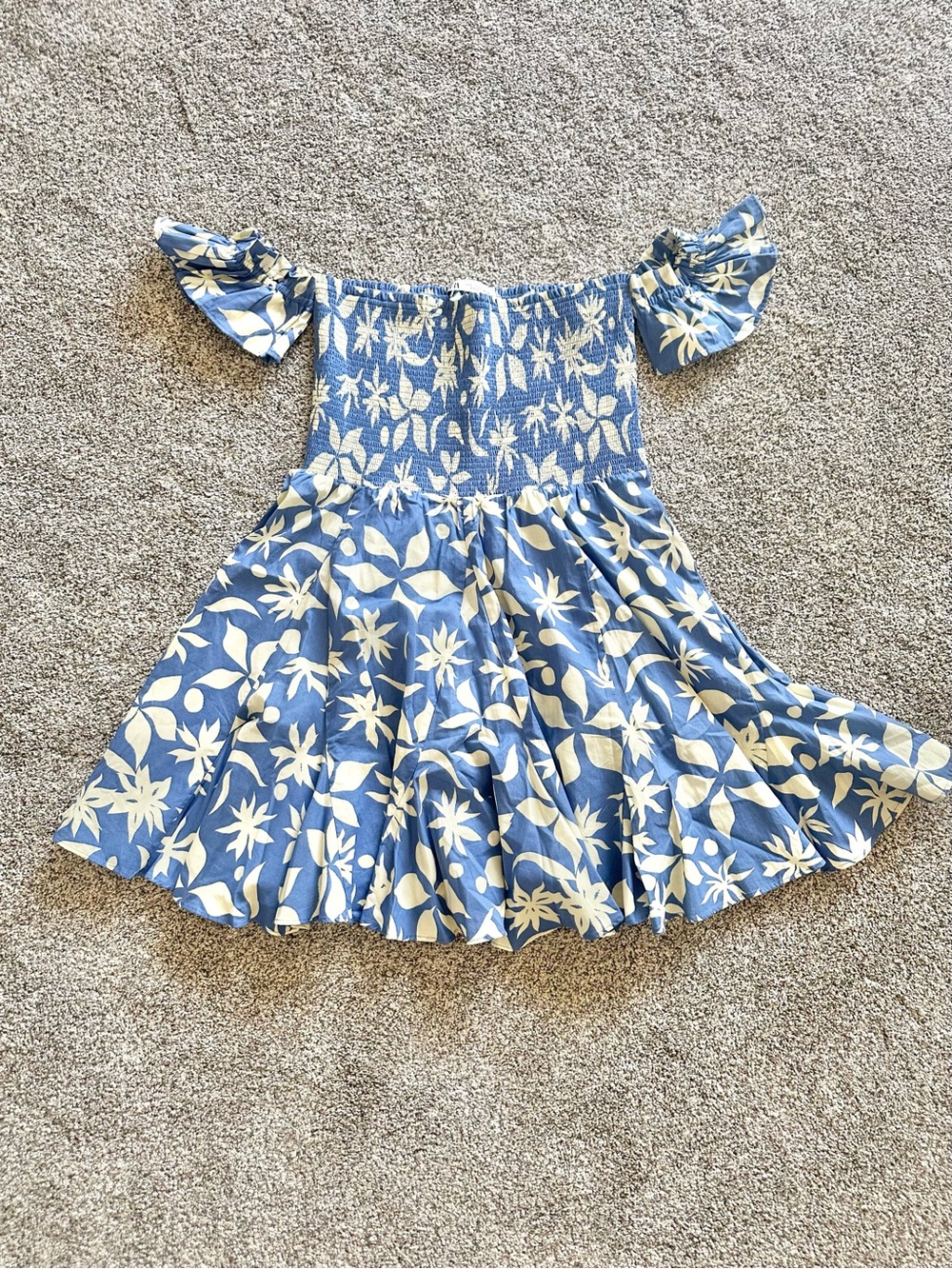 ✨ Zara Blue Floral Off-Shoulder Women’s Small Dress w/ Floral Print ✨